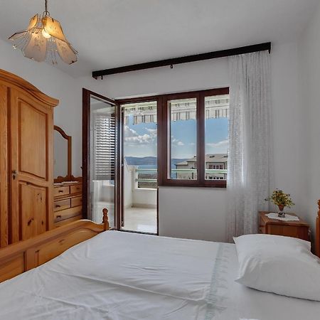 Apartments Tihomir Musac Omis Luaran gambar
