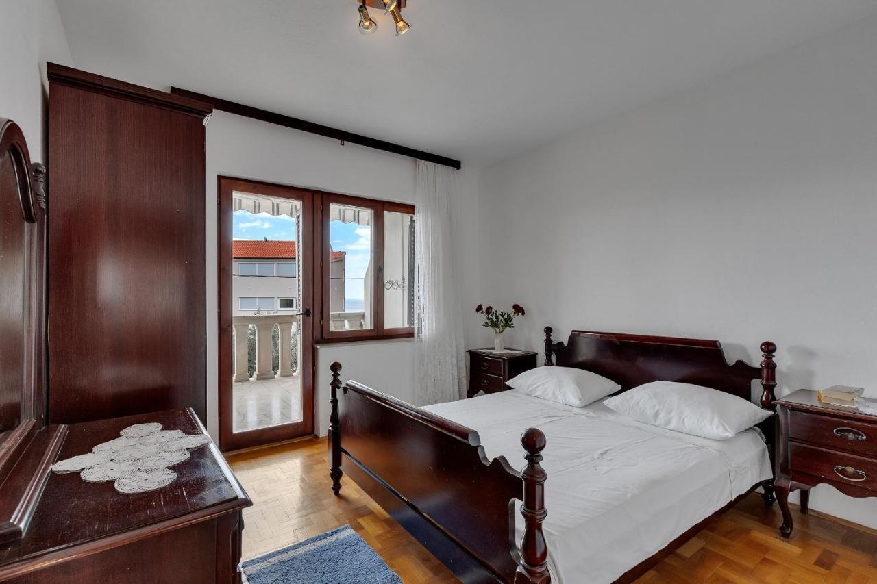 Apartments Tihomir Musac Omis Luaran gambar