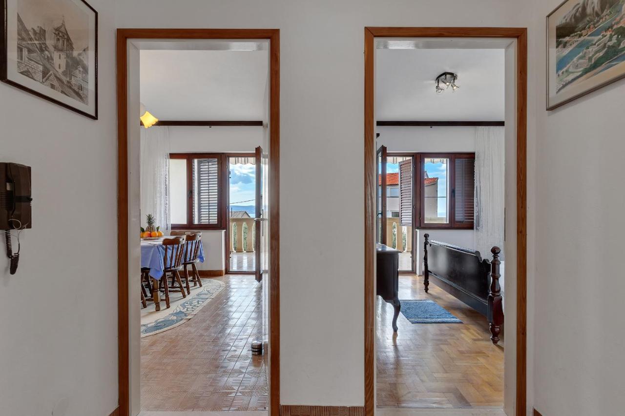 Apartments Tihomir Musac Omis Luaran gambar