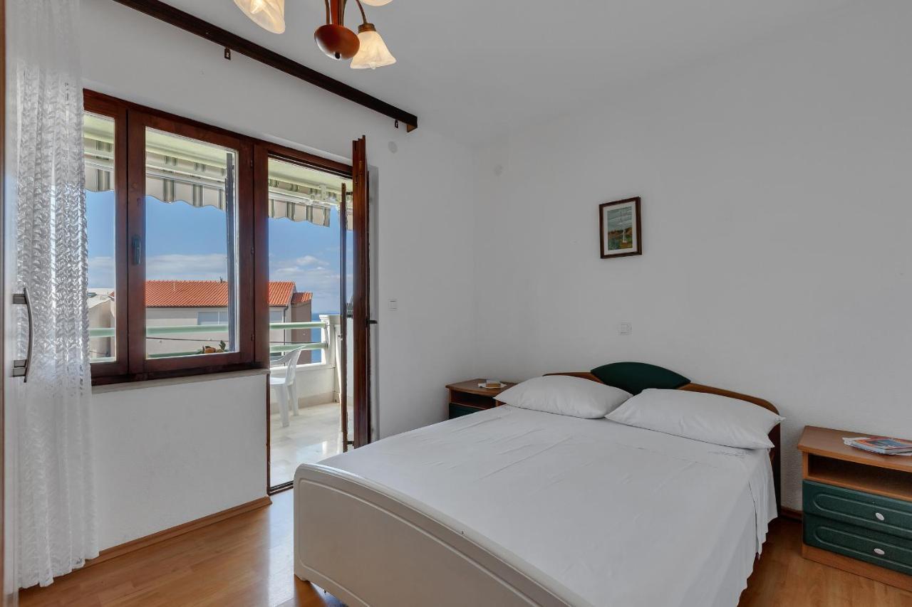 Apartments Tihomir Musac Omis Luaran gambar