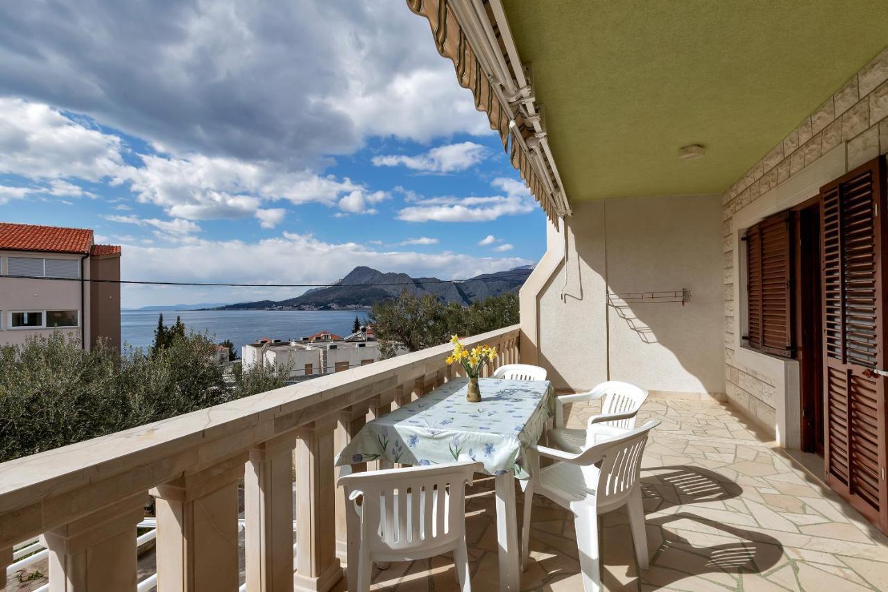 Apartments Tihomir Musac Omis Luaran gambar