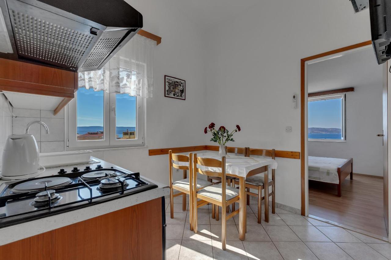 Apartments Tihomir Musac Omis Luaran gambar